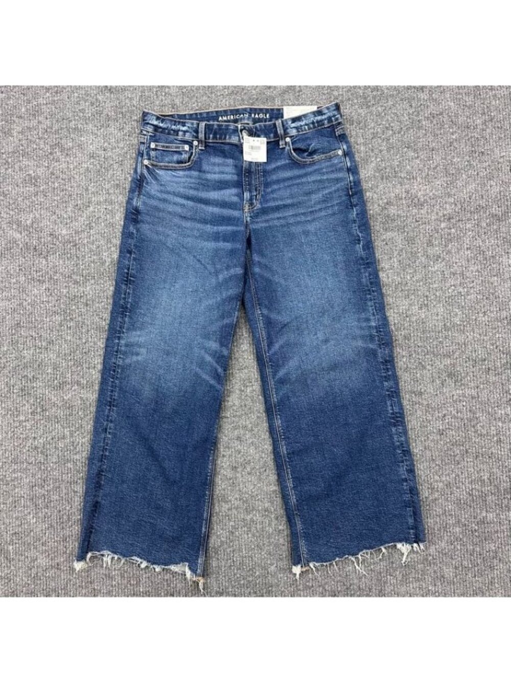 American Eagle Low Rise Baggy Wide Leg Denim Blue Jeans Womens size 12 Short NEW